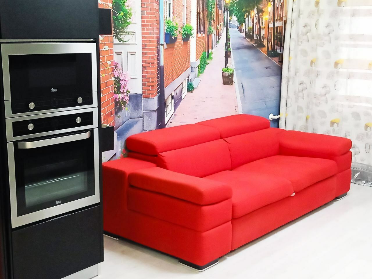 Продаж 3-кімнатної квартири 80 м², Героїв Космосу вул., 13