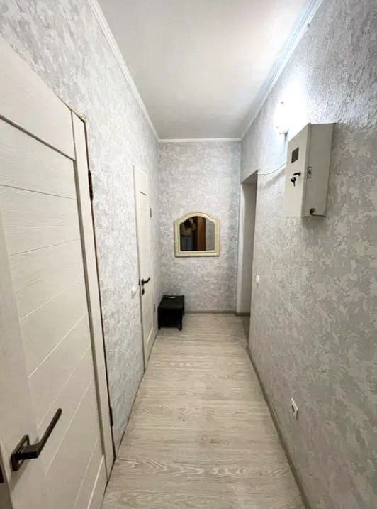 Продажа 3-комнатной квартиры 50 м², Гамалия ул.