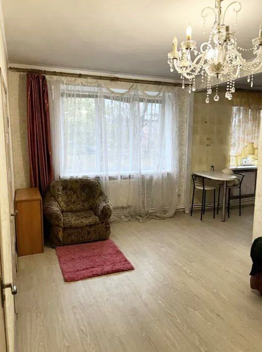 Продажа 3-комнатной квартиры 50 м², Гамалия ул.