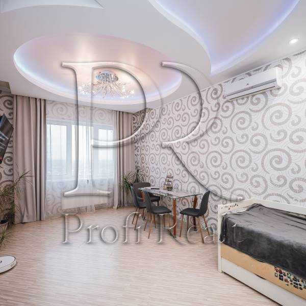 Продажа 3-комнатной квартиры 92 м², Радунская ул., 2/18