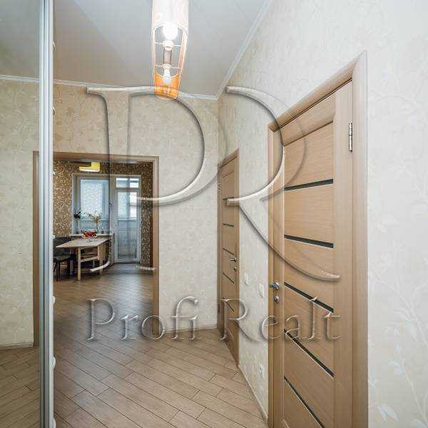 Продажа 3-комнатной квартиры 92 м², Радунская ул., 2/18