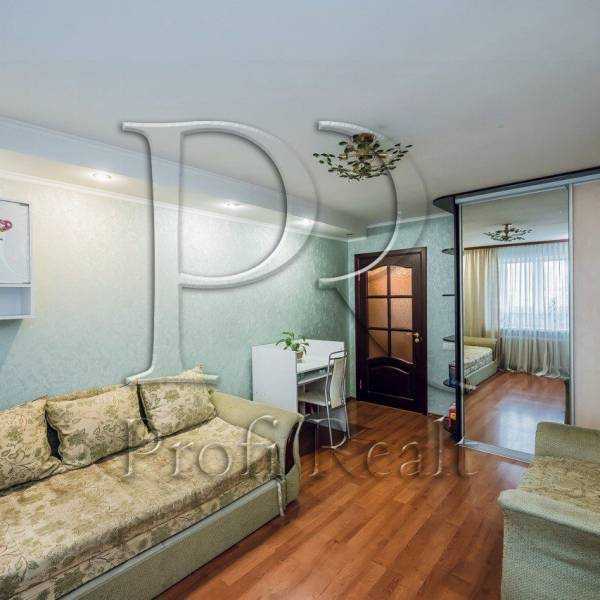 Продаж 1-кімнатної квартири 43 м², Незалежності бул., 14Г