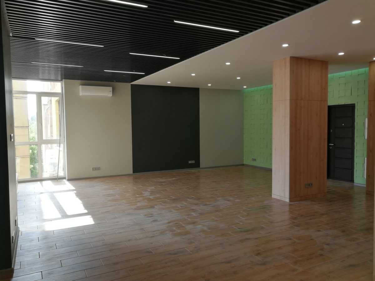 Продажа офиса 74 м², Щорса, 36Е
