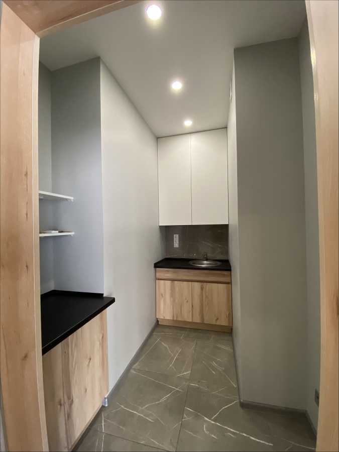 Продажа офиса 74 м², Щорса, 36Е