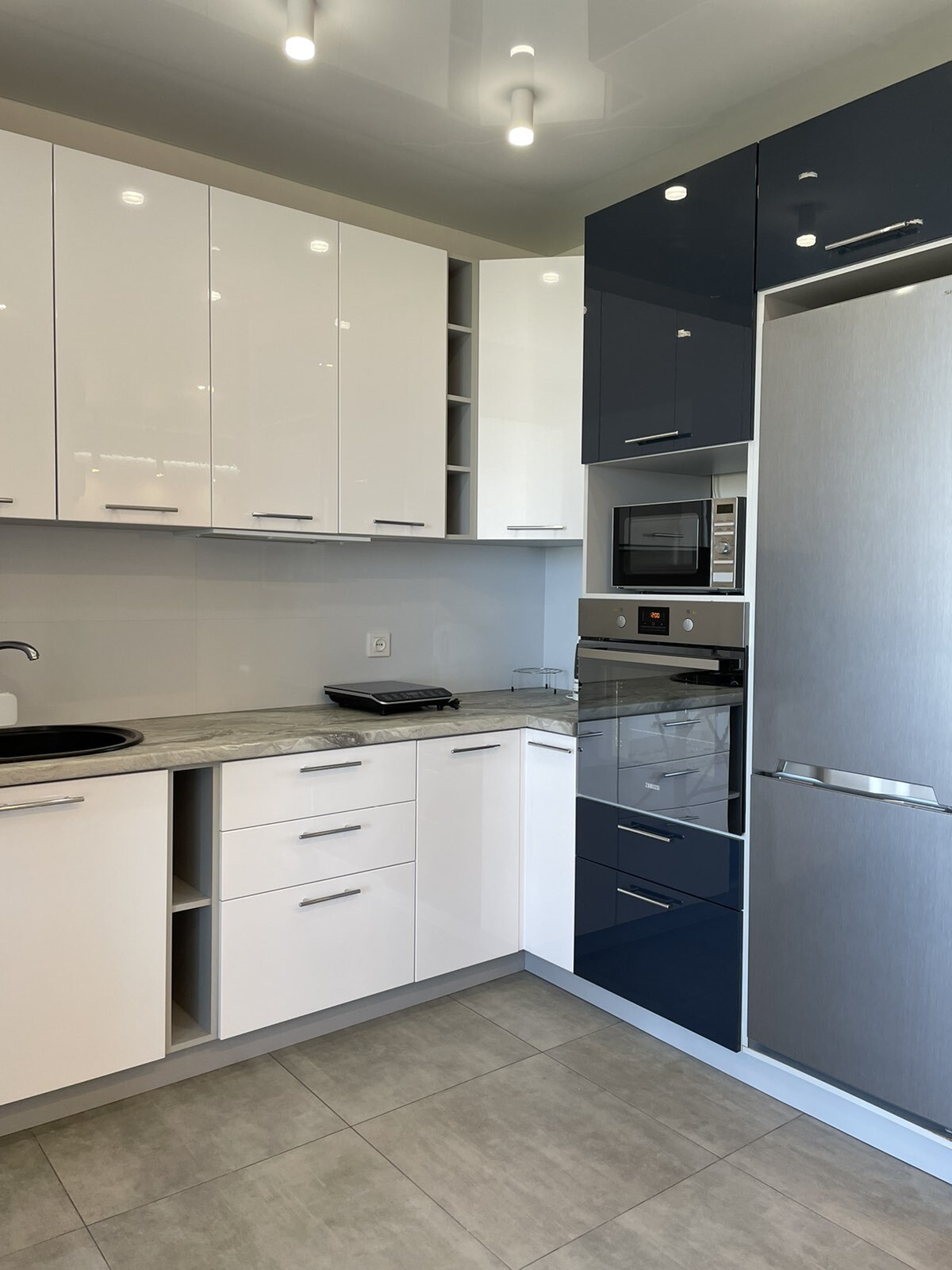 Оренда 2-кімнатної квартири 45 м², Тітова вул., 17