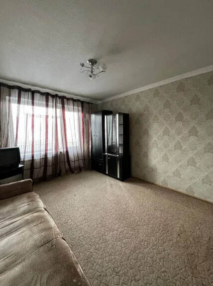 Продаж 2-кімнатної квартири 47.4 м², Інтернаціоналістів вул.