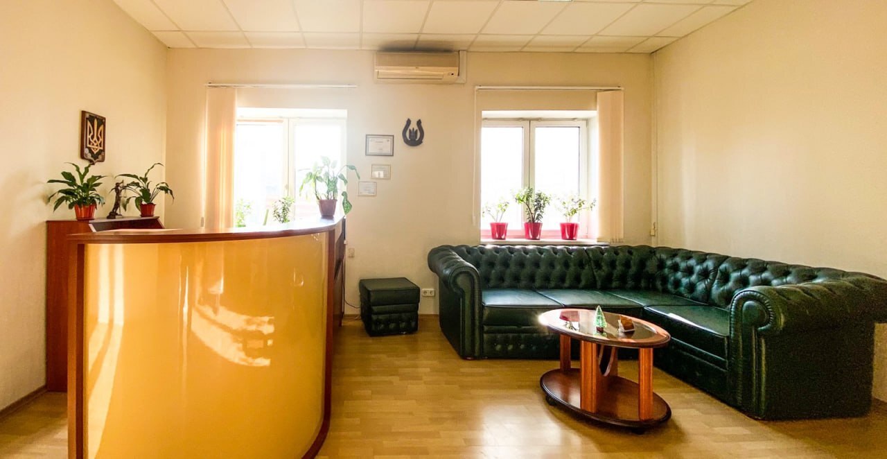 Продажа офиса 143 м², Глинки ул., 1