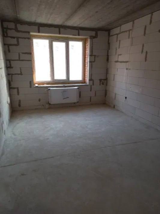 Продажа 2-комнатной квартиры 67.3 м², Вячеслава Черновола ул.
