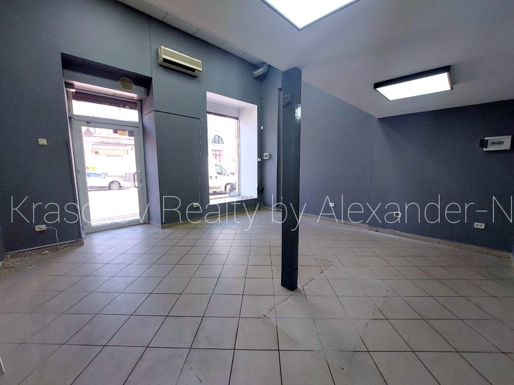 Аренда торгового помещения 30 м², Торговая ул., 21