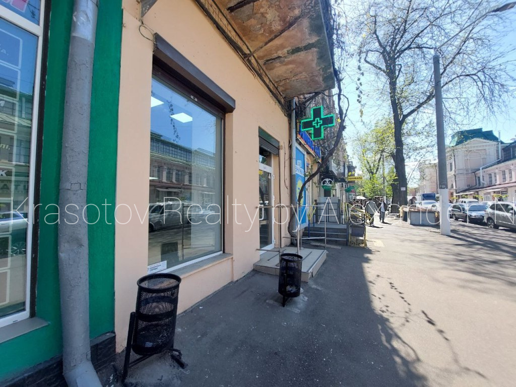 Аренда торгового помещения 30 м², Торговая ул., 21
