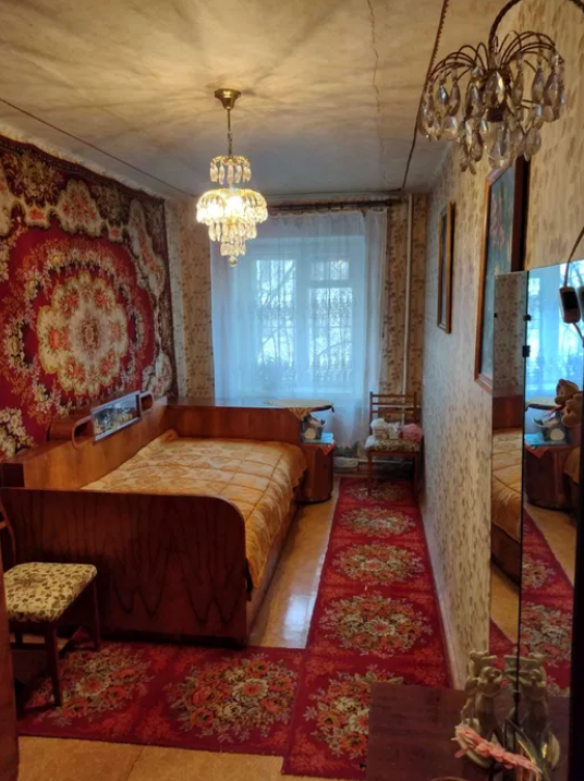 Продаж 3-кімнатної квартири 56 м², Черняховского вул.