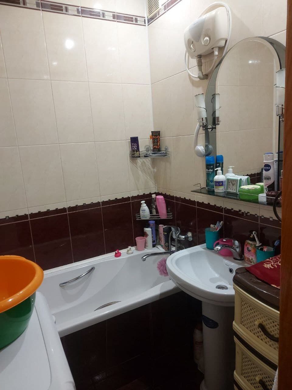 Продажа 3-комнатной квартиры 63 м², Героев Крут ул.