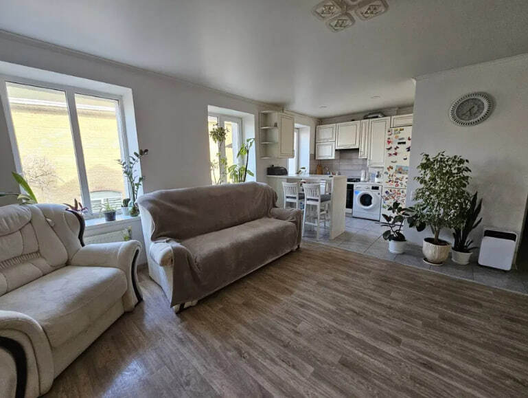Продажа 2-комнатной квартиры 58 м², Пляжный пер.