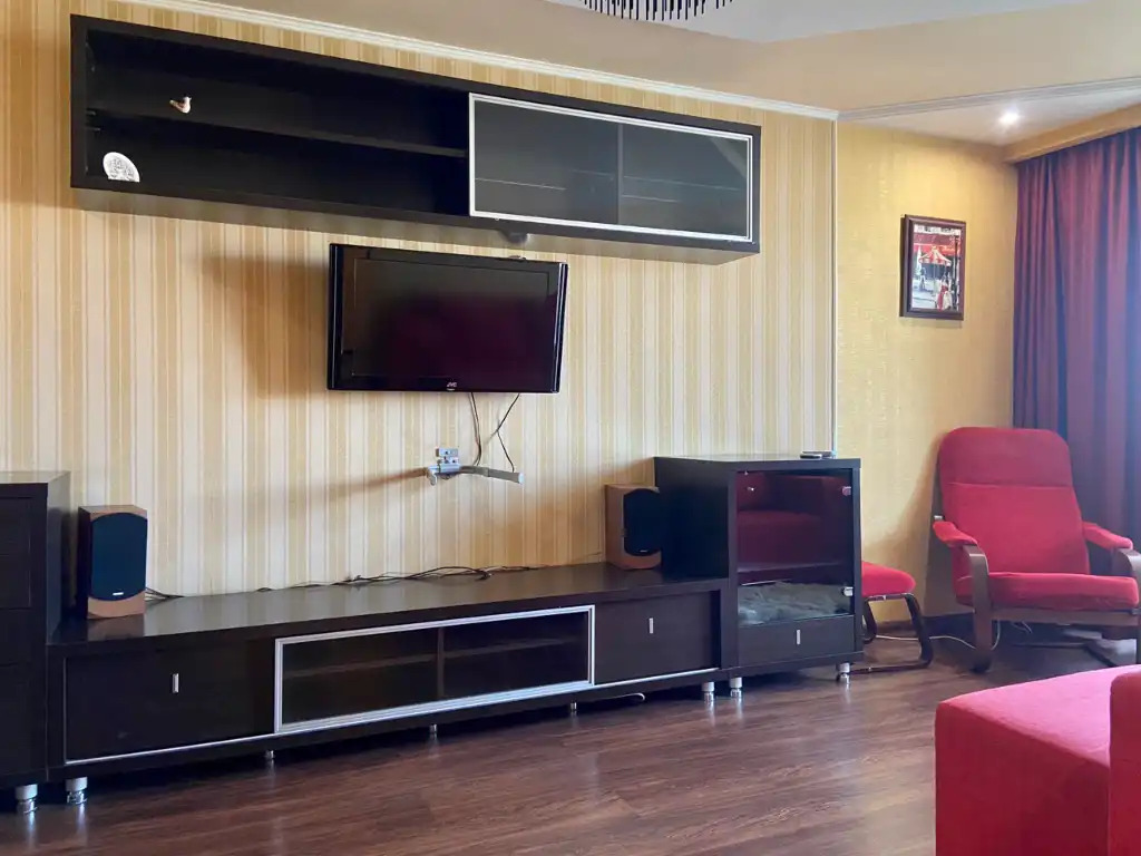 Аренда 2-комнатной квартиры 40 м², Александра Поля просп., 10/12