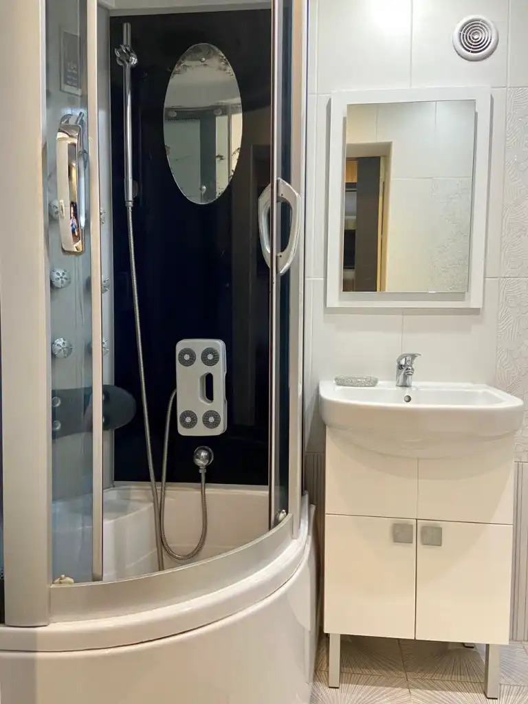 Аренда 2-комнатной квартиры 40 м², Александра Поля просп., 10/12