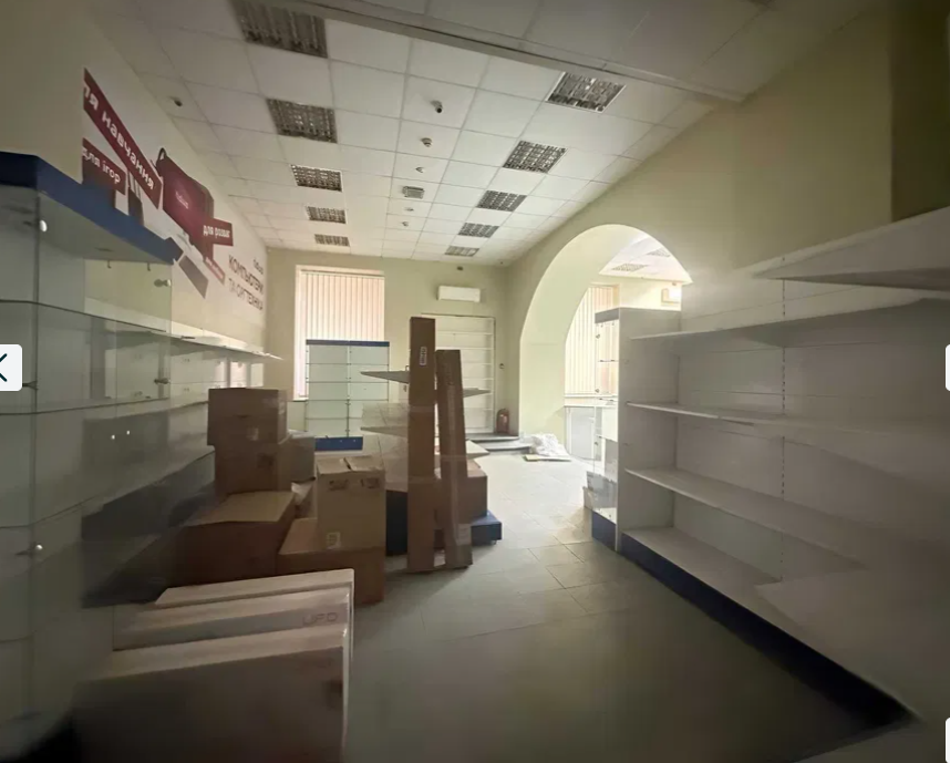 Оренда магазину 335 м², Жуковского вул.