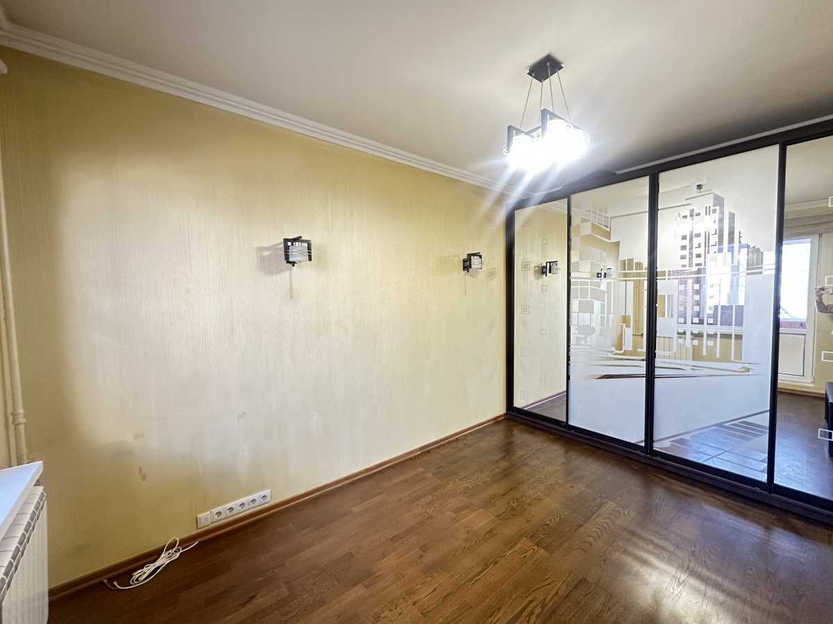 Продажа 1-комнатной квартиры 28 м², Авиаконструктора Антонова ул., 45