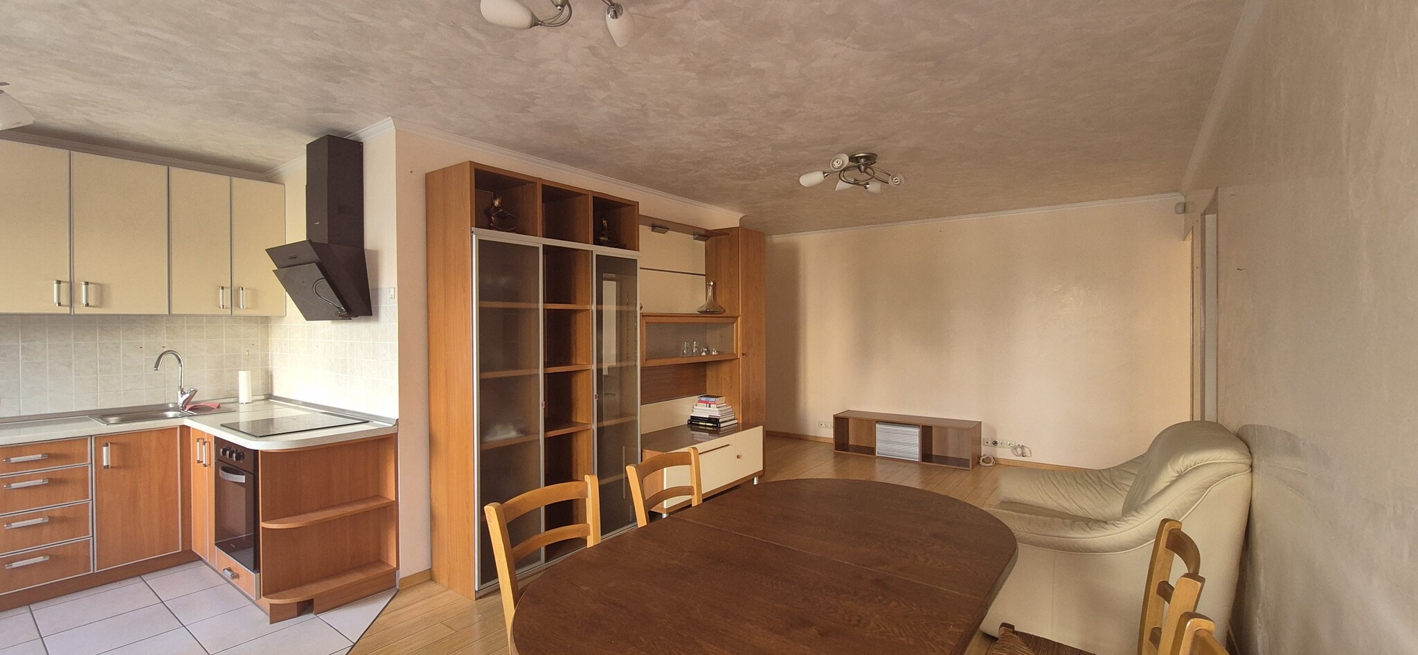 Аренда 4-комнатной квартиры 151 м², Александра Довженко ул., 14/1