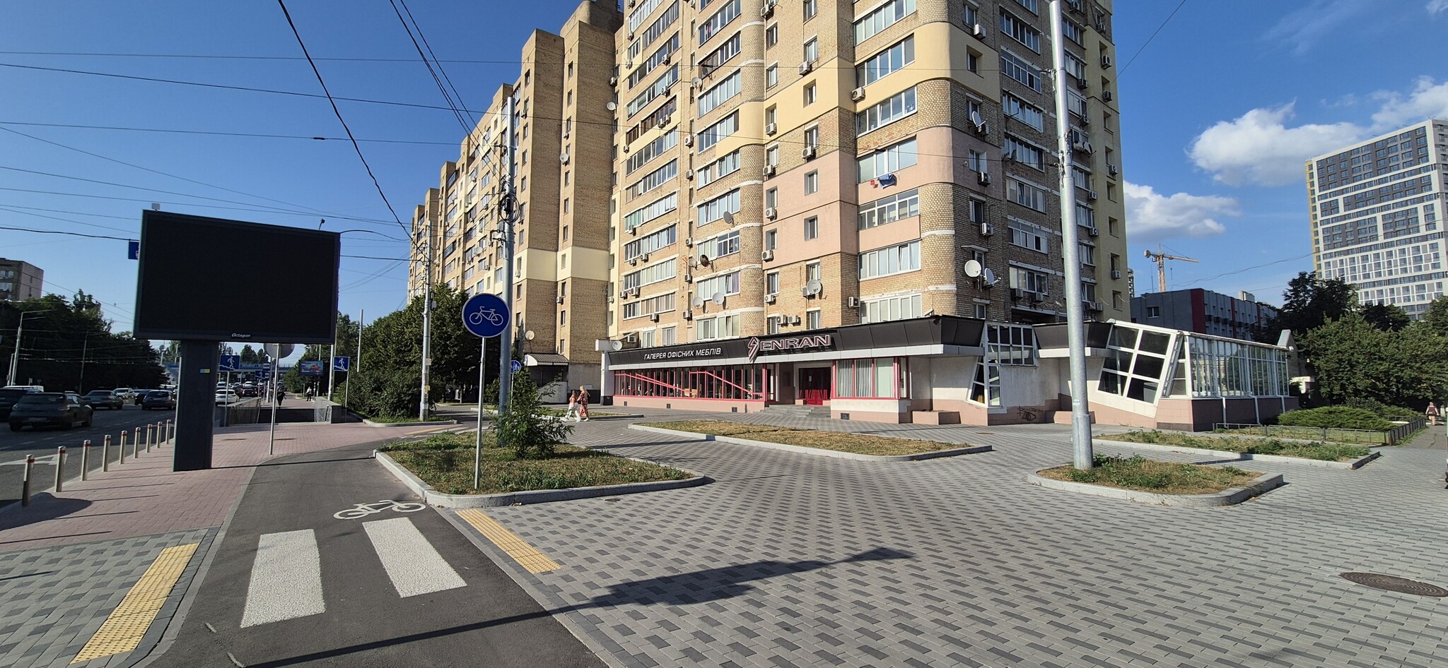 Аренда 4-комнатной квартиры 151 м², Александра Довженко ул., 14/1