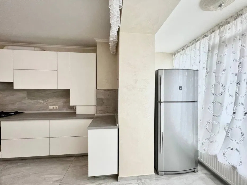 Аренда 2-комнатной квартиры 82 м², Василия Жуковского ул., 18