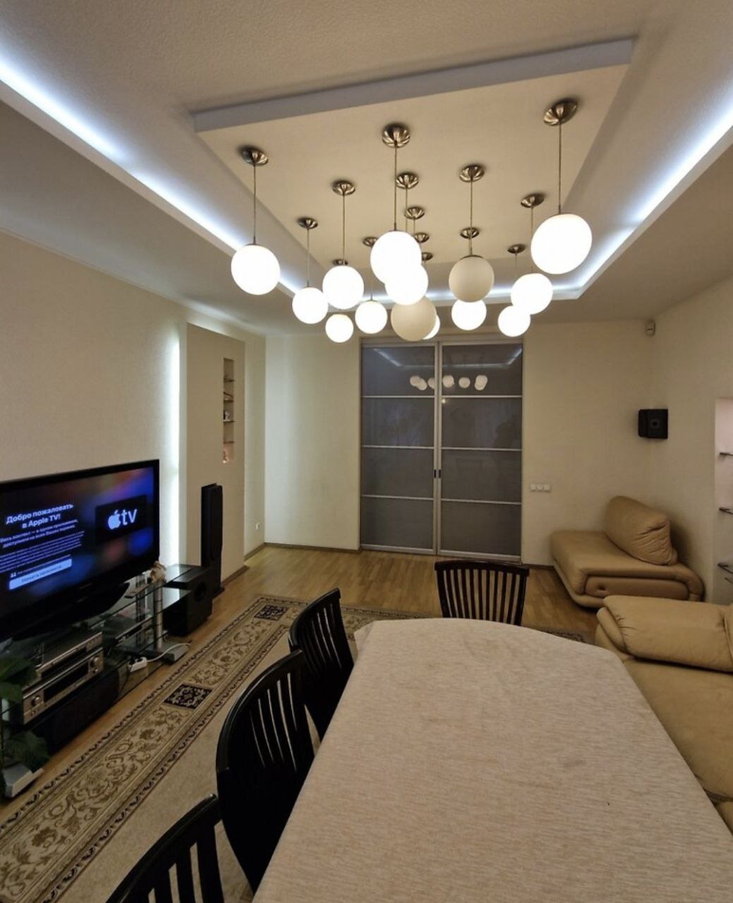 Продаж 3-кімнатної квартири 70 м², Михайла Грушевського вул.