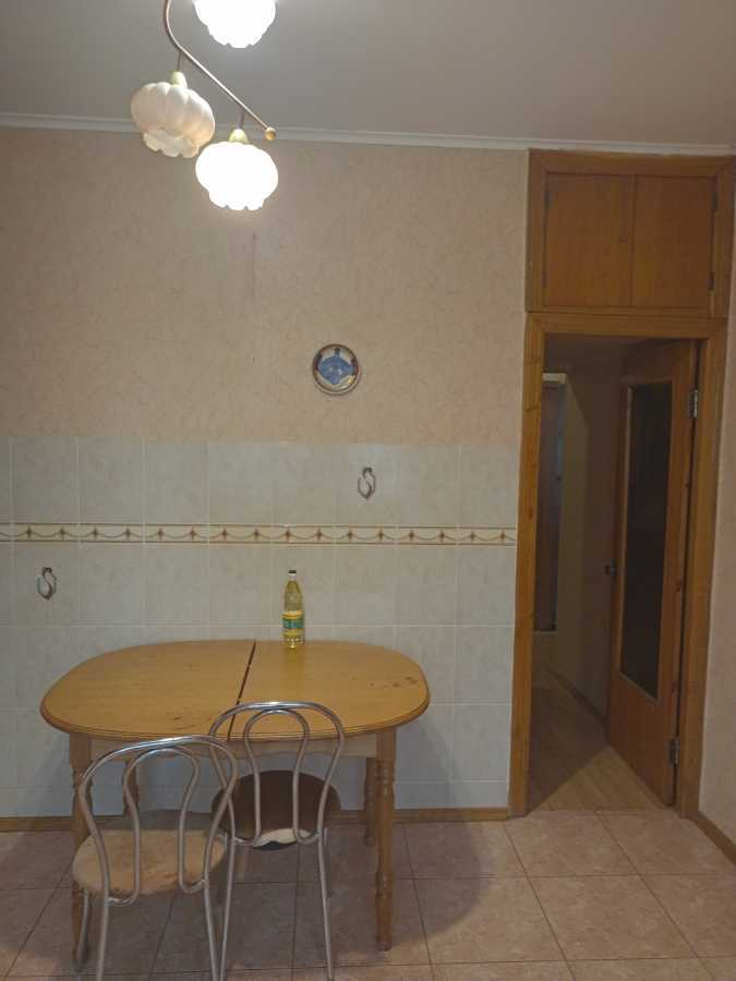 Продажа 2-комнатной квартиры 60 м², Печерский спуск, 8