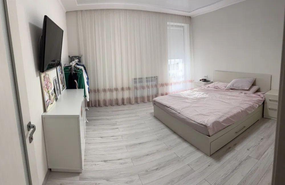 Продажа 3-комнатной квартиры 88 м², Александра Бедного ул.