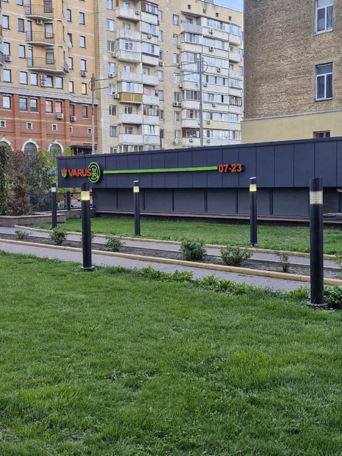 Продаж 3-кімнатної квартири 134 м², Жилянська вул., 59