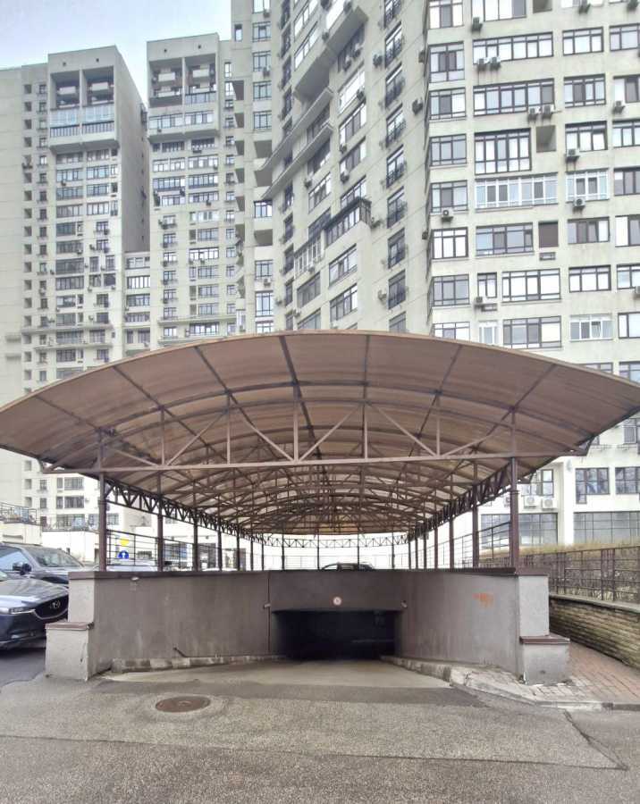 Аренда 2-комнатной квартиры 69 м², Евгения Коновальца ул., 44А