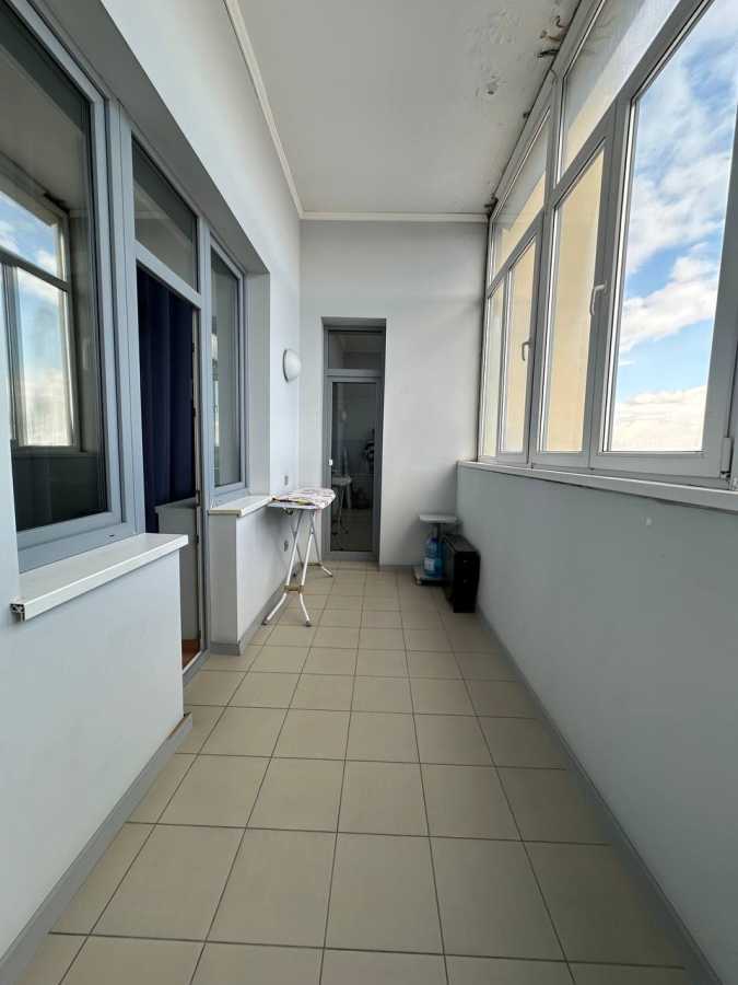 Продаж 3-кімнатної квартири 130 м², Лук'яненко пров., 21А