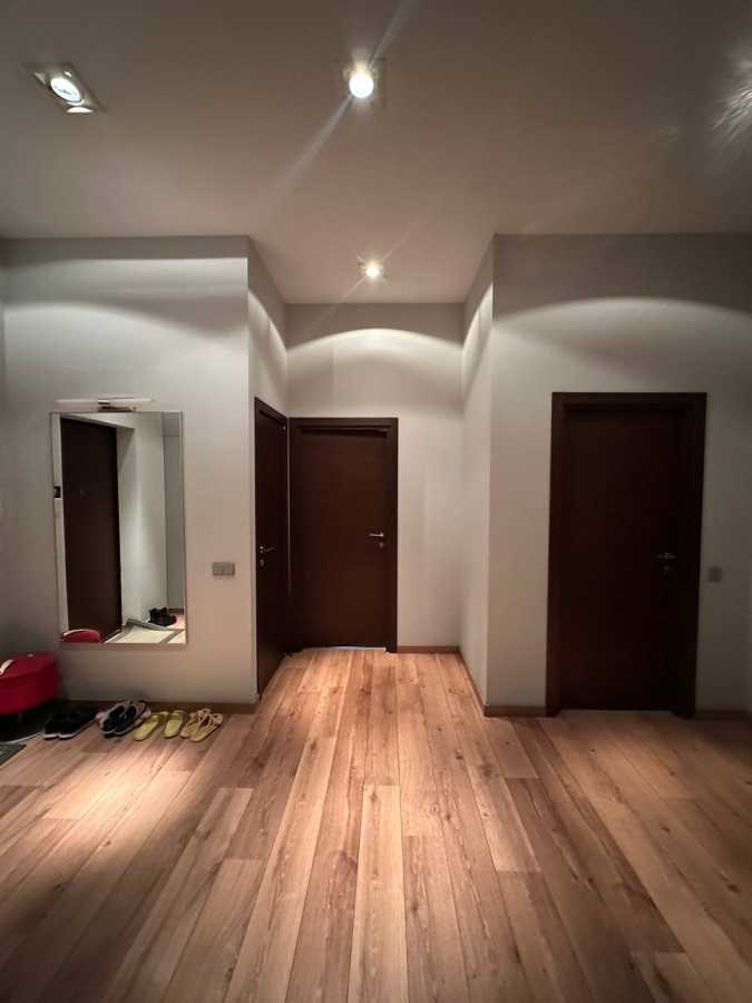 Продаж 3-кімнатної квартири 130 м², Лук'яненко пров., 21А