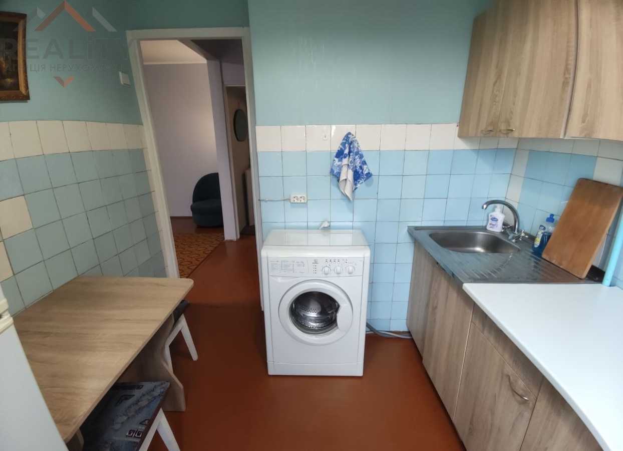 Продаж 2-кімнатної квартири 47 м², Пилипа Орлика просп., 21