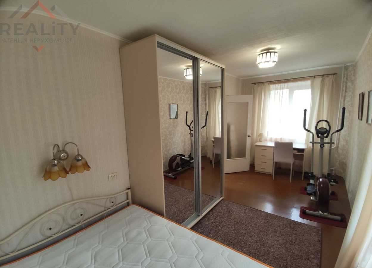 Продаж 2-кімнатної квартири 47 м², Пилипа Орлика просп., 21
