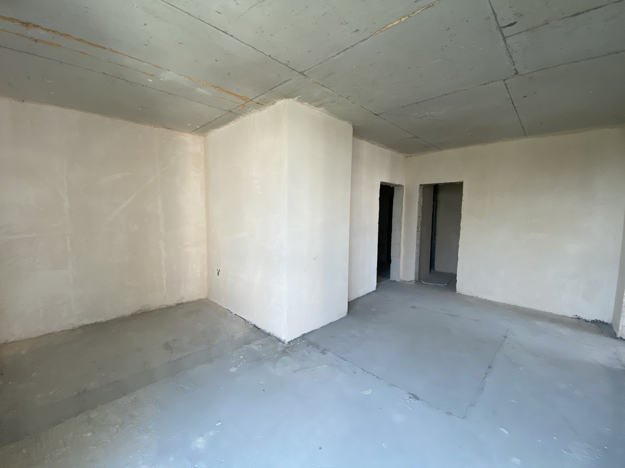 Продажа 2-комнатной квартиры 63 м², Каменская ул., 127