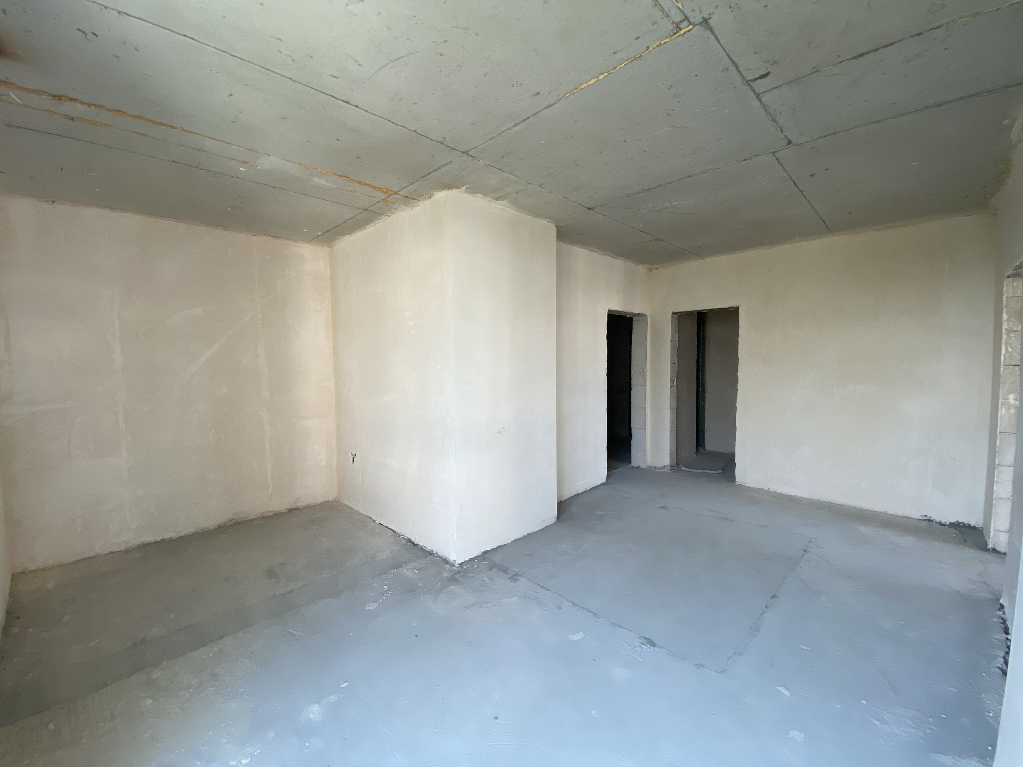 Продажа 2-комнатной квартиры 63 м², Каменская ул., 127