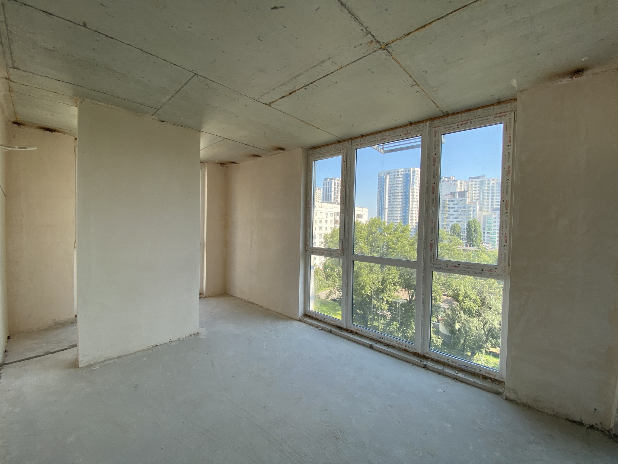 Продажа 2-комнатной квартиры 63 м², Каменская ул., 127