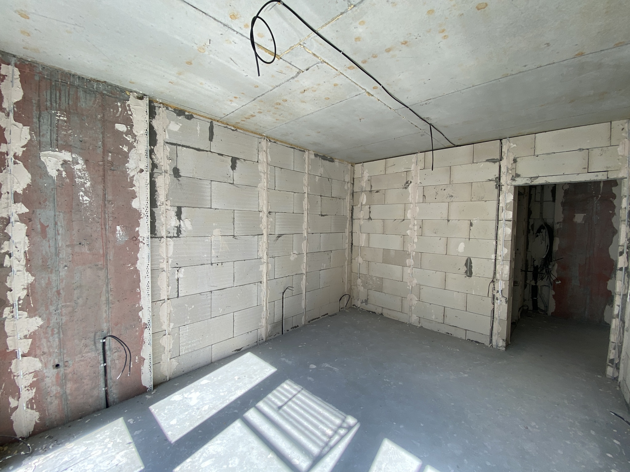 Продажа 1-комнатной квартиры 39.8 м², Каменская ул., 127