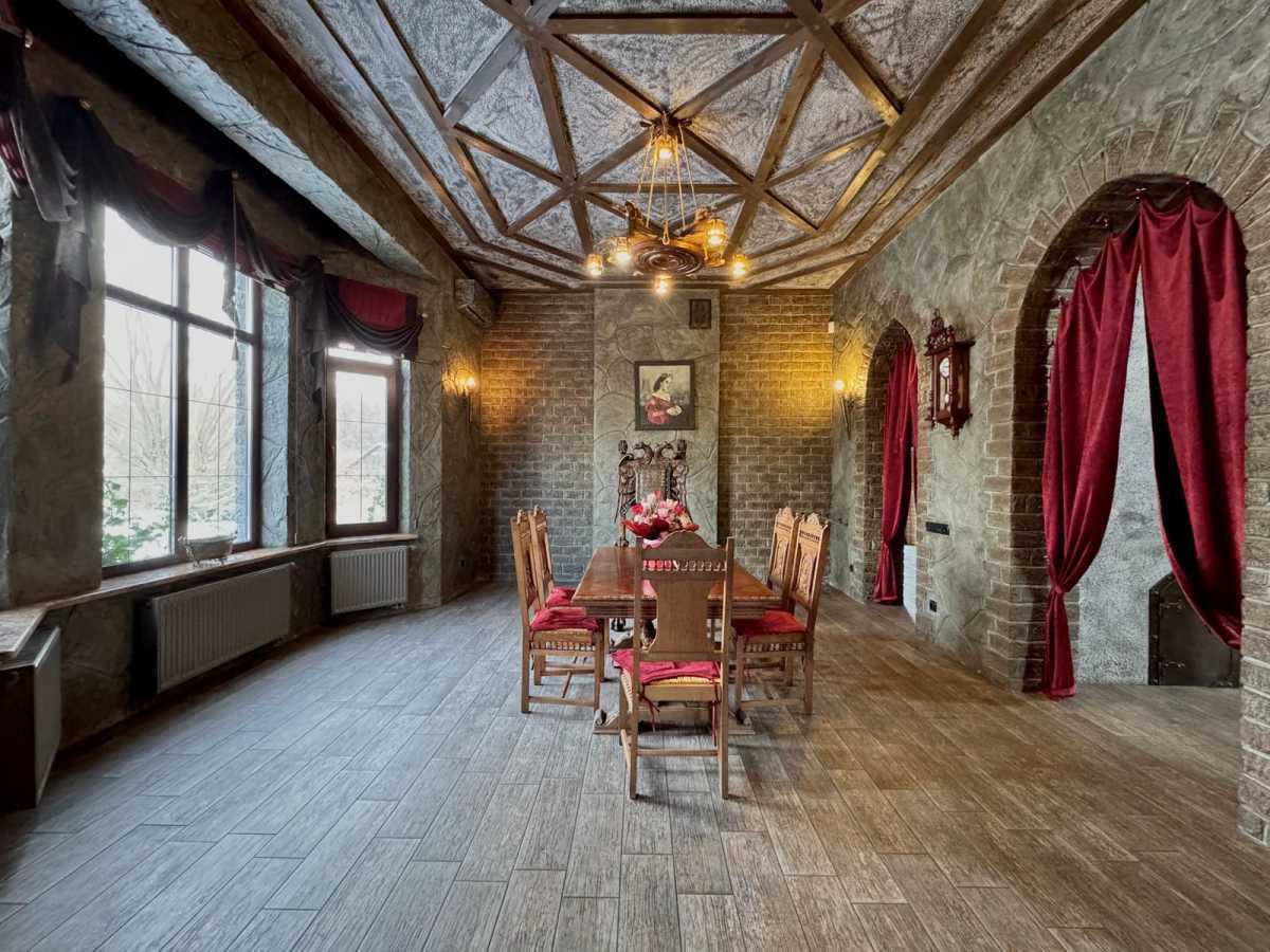 Продаж будинку 400 м², Дубрівка вул, 1