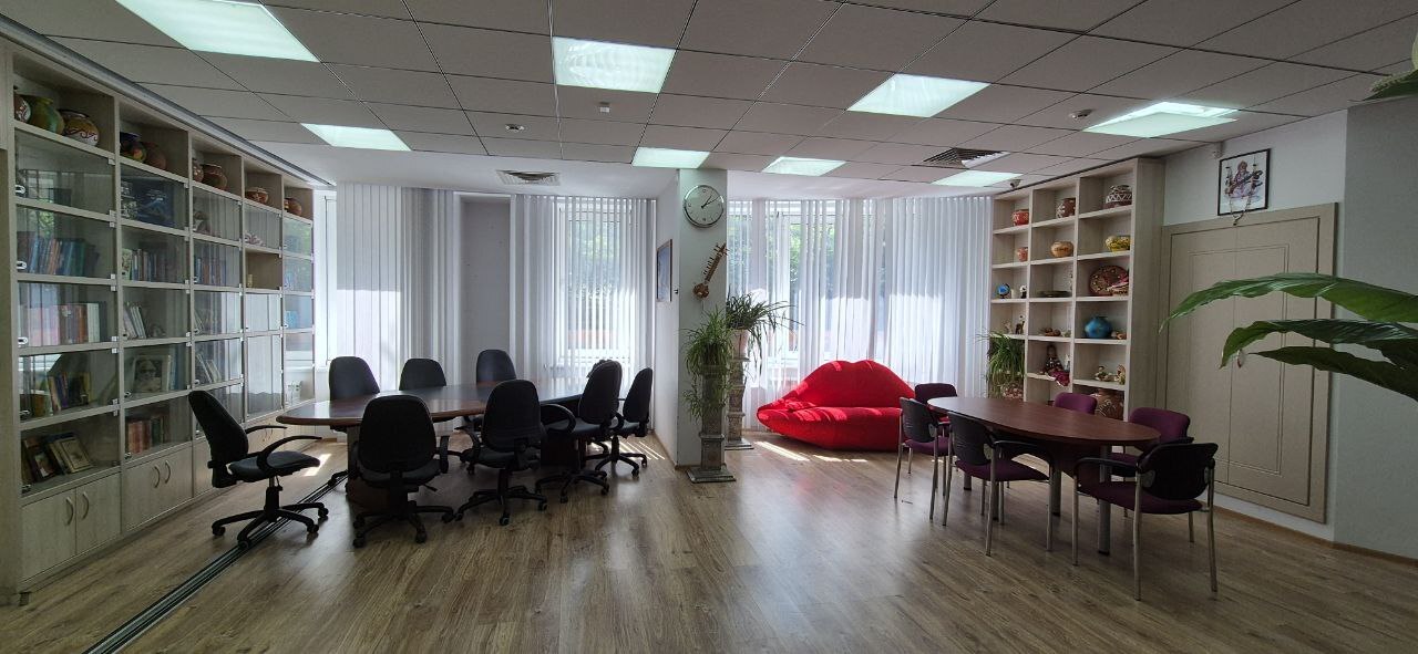 Аренда офиса 200 м², Леси Украинки бул., 7Б