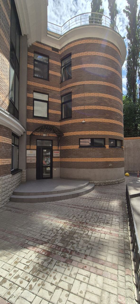 Аренда офиса 200 м², Леси Украинки бул., 7Б
