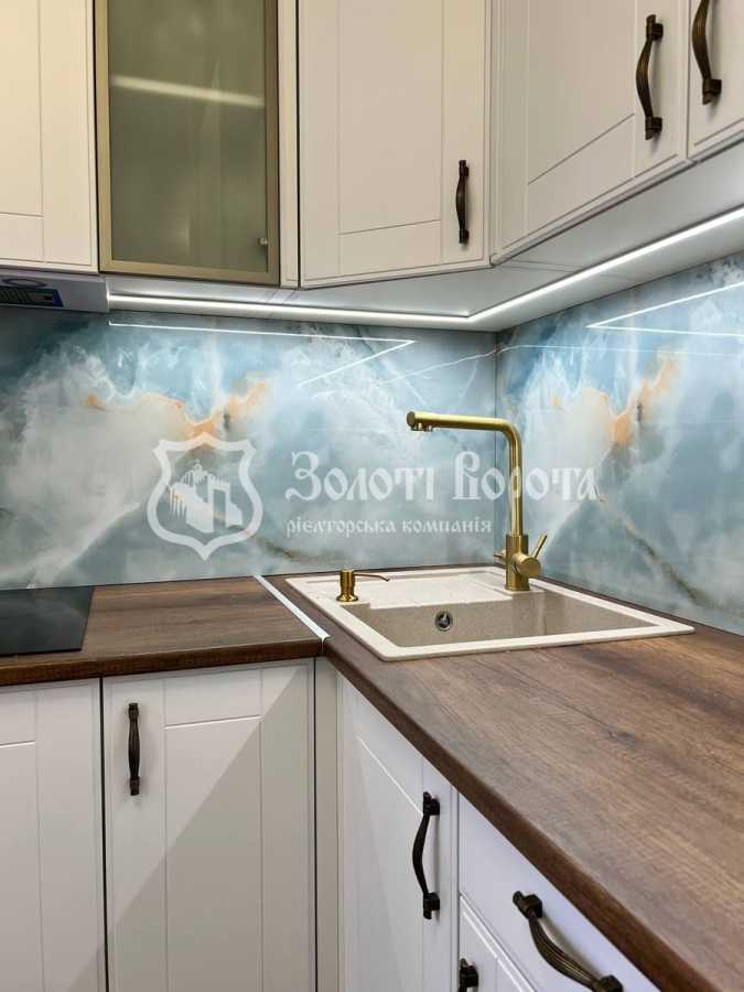 Продажа 1-комнатной квартиры 35 м², Героев Небесной Сотни просп., 20/10