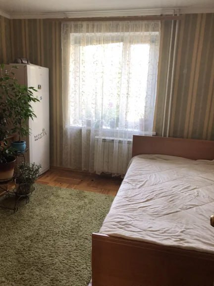 Продажа 3-комнатной квартиры 65 м², Интернационалистов ул.