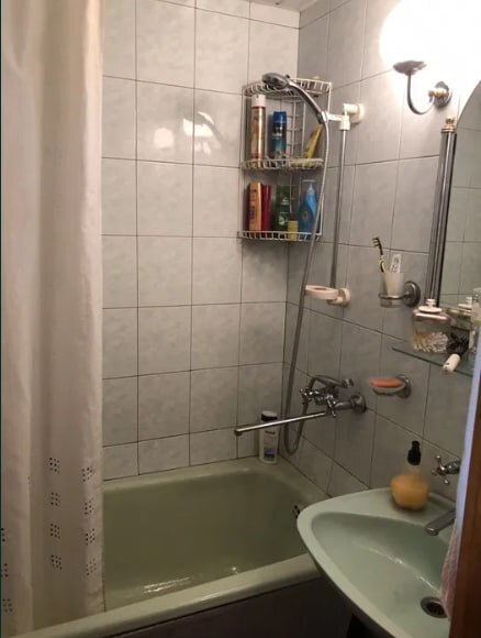Продажа 3-комнатной квартиры 65 м², Интернационалистов ул.