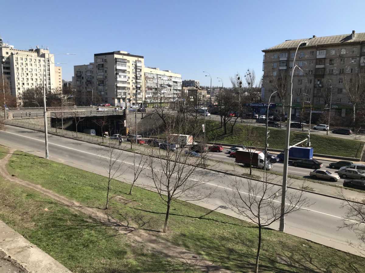Продаж 2-кімнатної квартири 46.1 м², Лесі Українки бул., 36Б