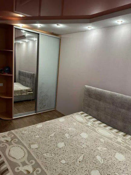 Продажа 3-комнатной квартиры 67 м², Михаила Лушпы просп.
