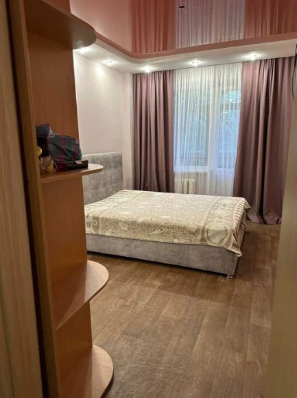Продажа 3-комнатной квартиры 67 м², Михаила Лушпы просп.