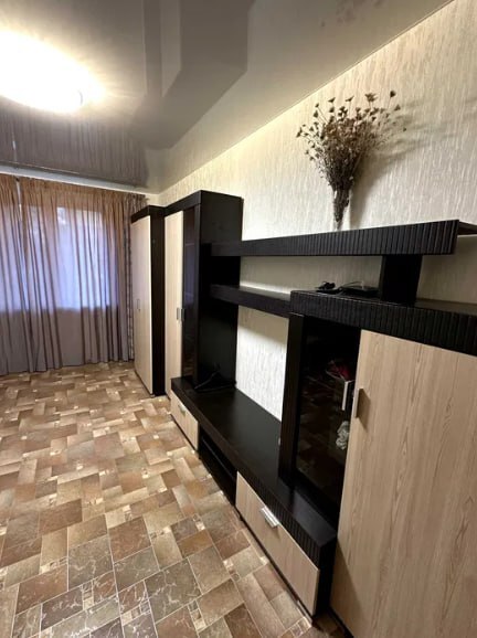 Продажа 3-комнатной квартиры 67 м², Михаила Лушпы просп.