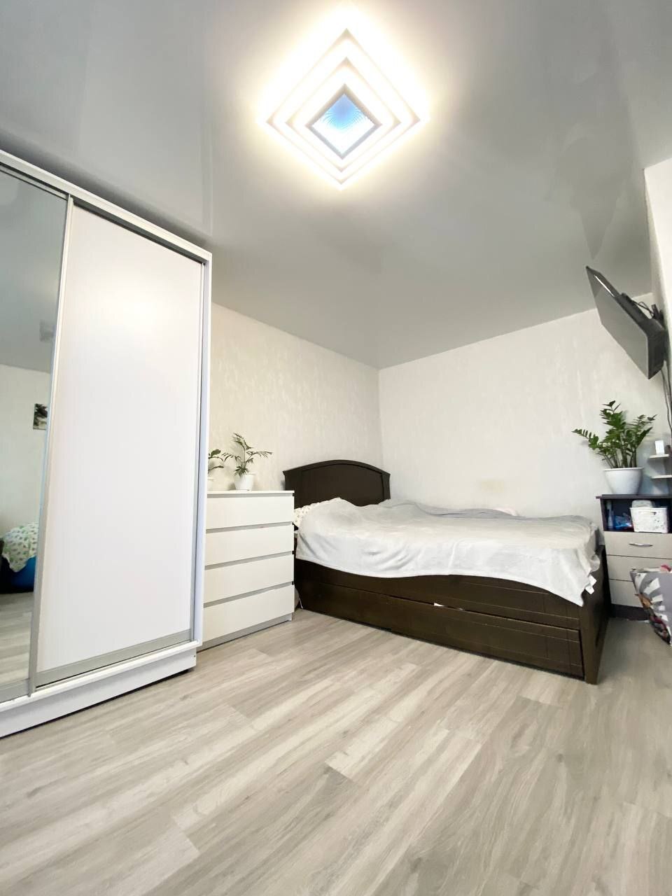 Продажа 1-комнатной квартиры 36.7 м², Данила Галицкого ул.
