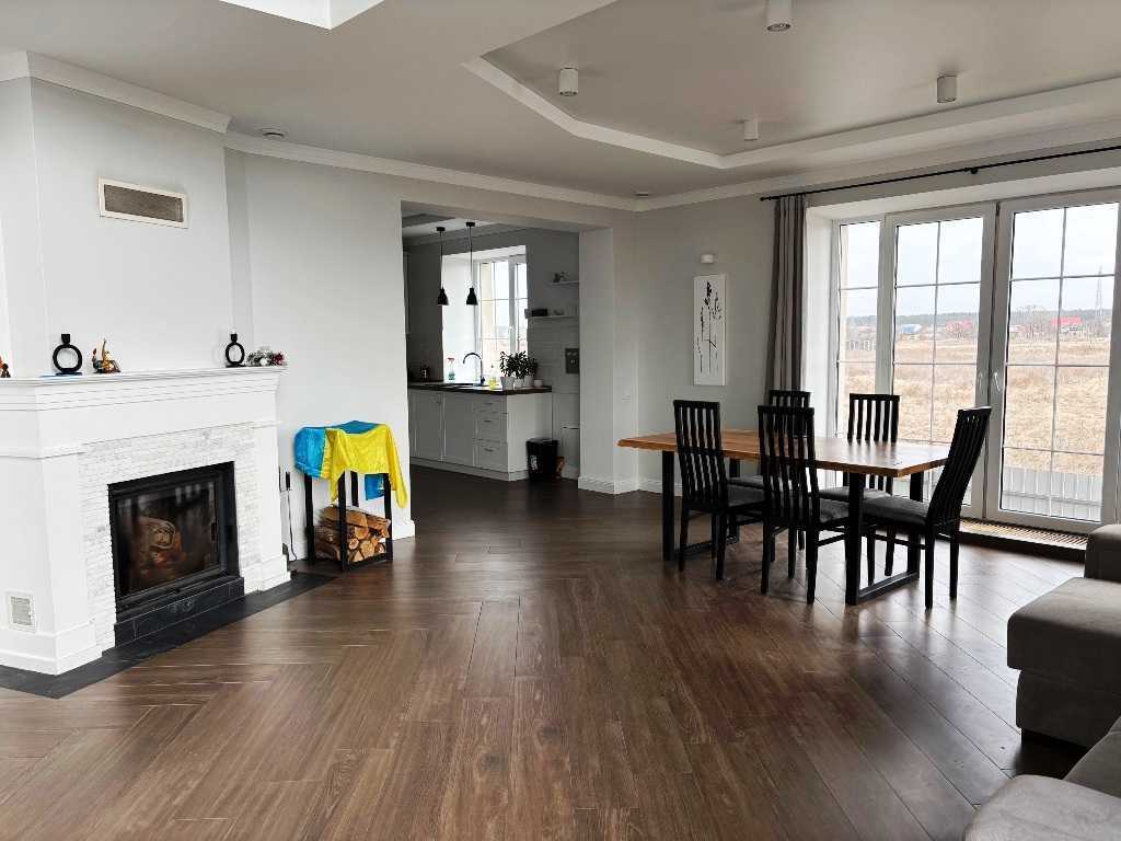 Аренда дома 270 м², Щаслива