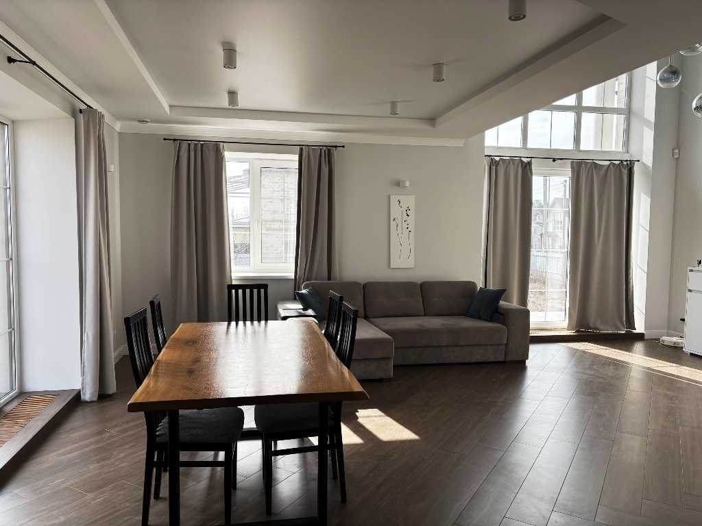 Аренда дома 270 м², Щаслива